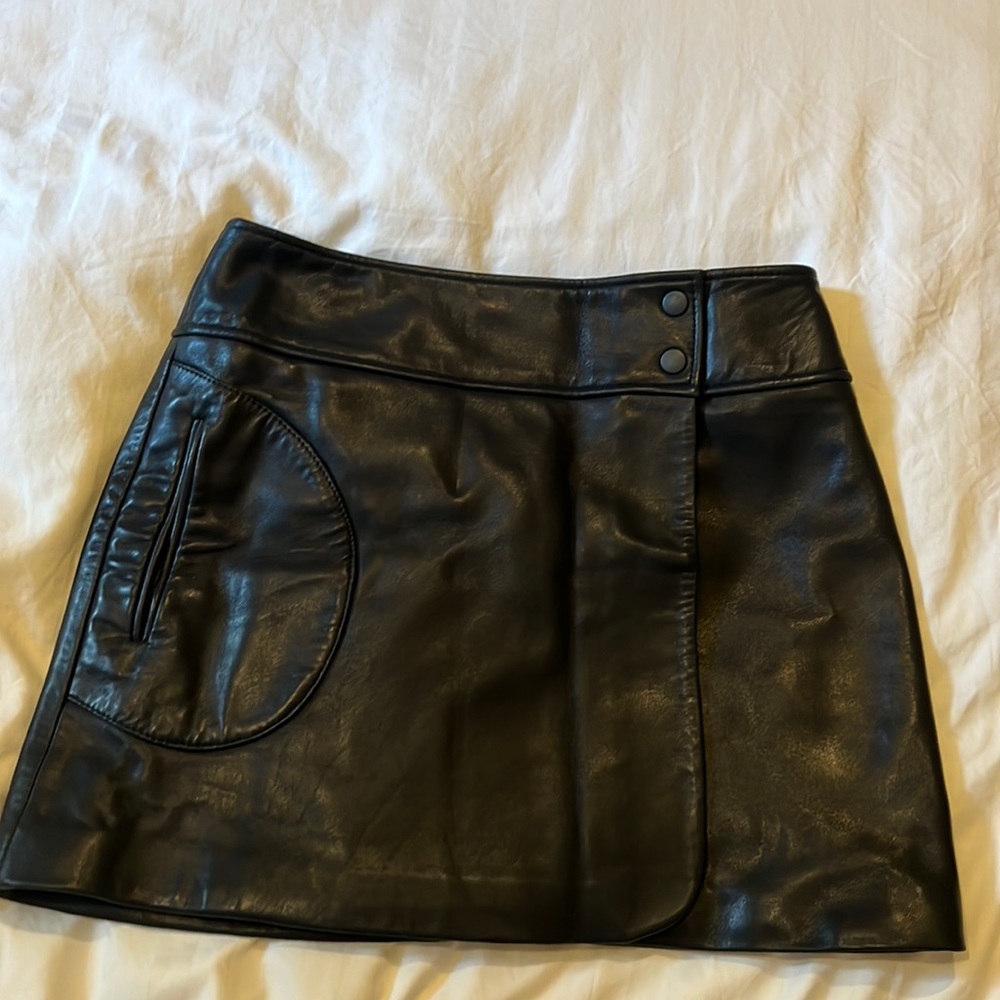 Theory leather mini wrap skirt size 2